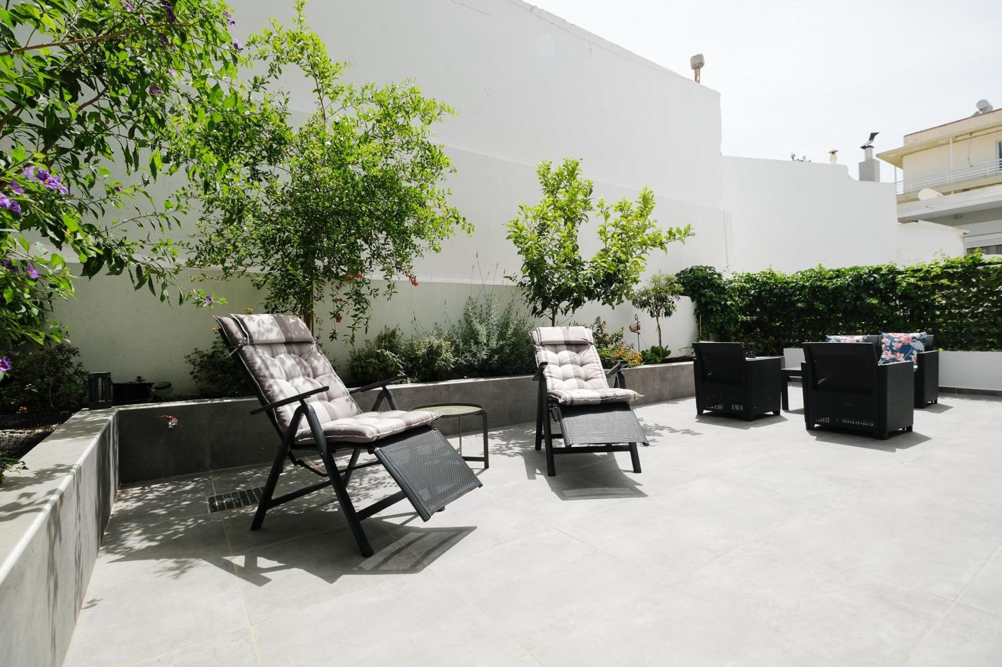 Rhodes Retreat: Modern Comfort In Serene Luxury Rhodes City Exterior photo